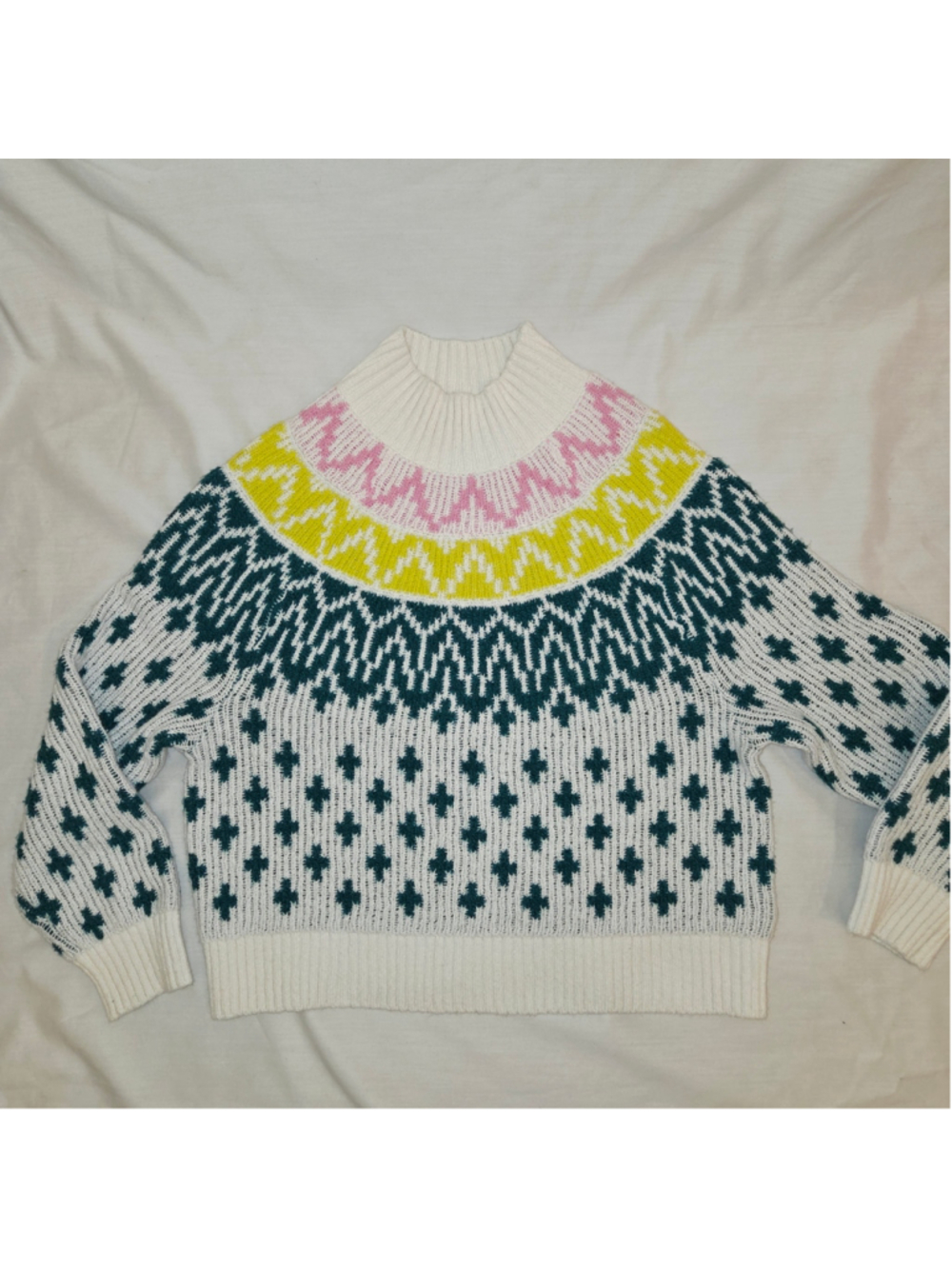 Old Navy Mock-Neck Fair Isle Cropped Sweater size small